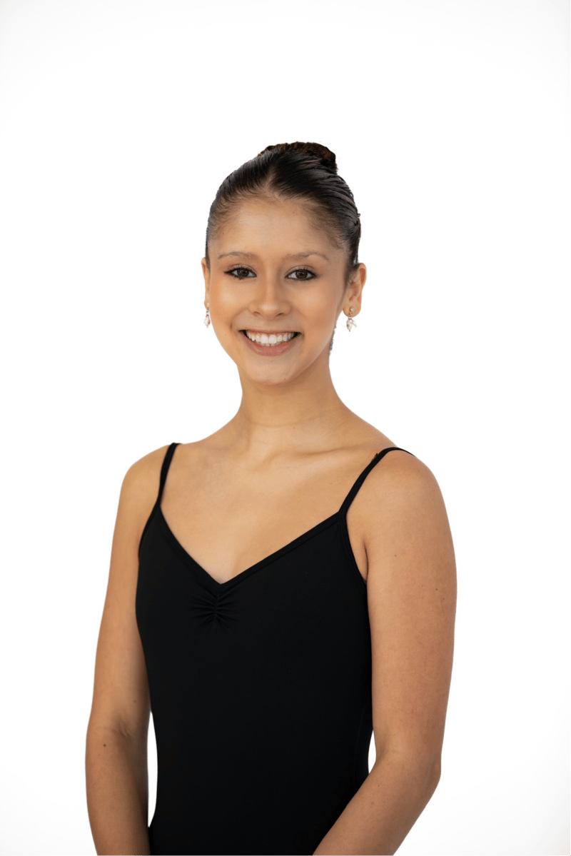 lea nunez — Classical dancer, United States