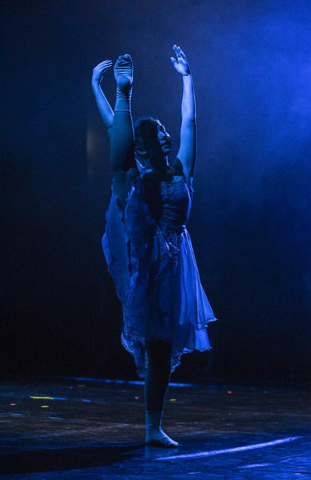 eugenia tarna — Classical dancer, Italy