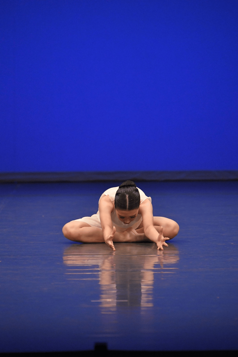 幸来 Maruyama — dancer, Japan