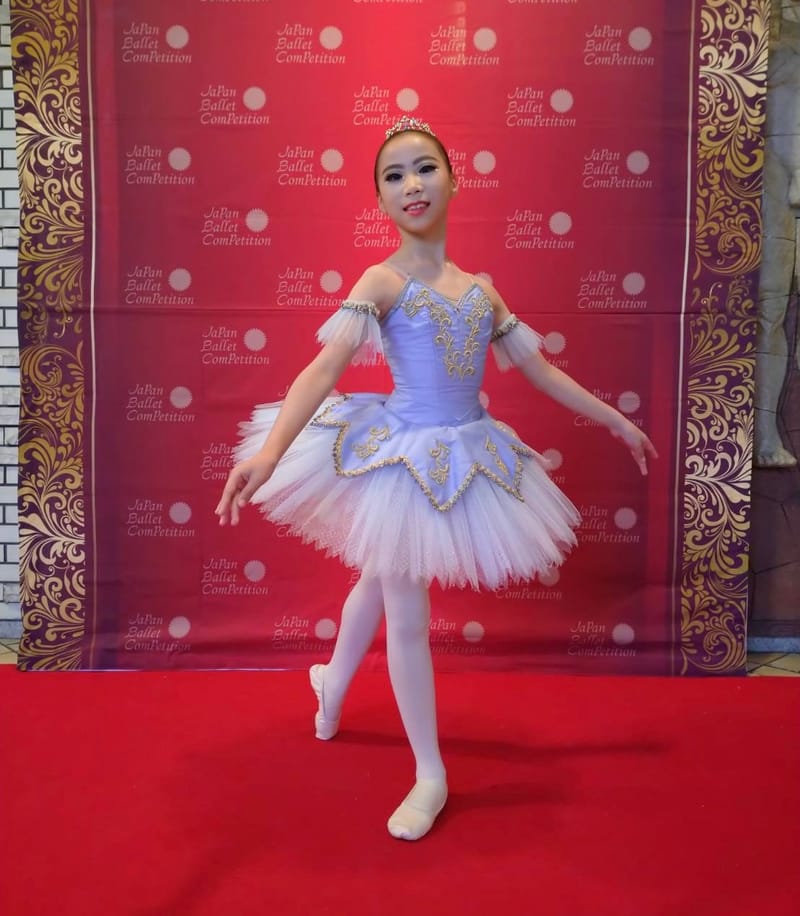 touka wada — dancer, Japan