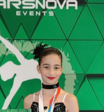 RAISA-IOANA CHITA-STEFANESCU — Classical dancer, Bucuresti, Romania