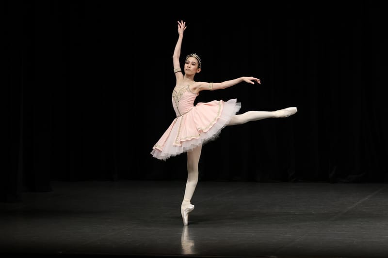 Riri Maruo — Classical dancer, Japan