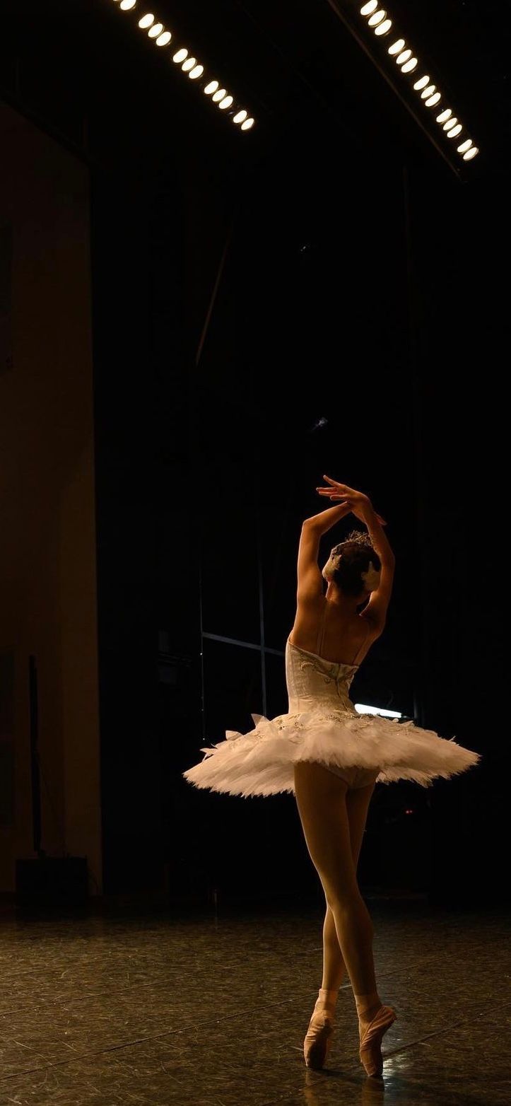 Akine Koki — dancer