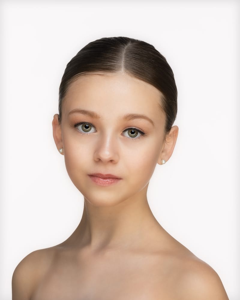 Evelyn Allen — Classical dancer, United States