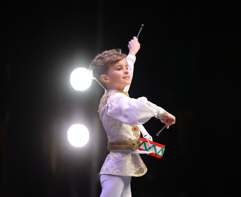 Agoston Huba Steiner-Isky — dancer