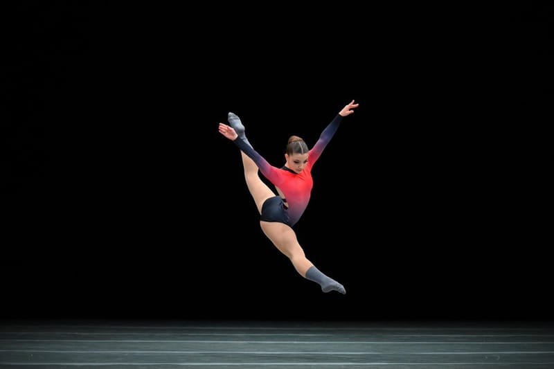 Iryna Bukharina — Contemporary dancer, Ukraine