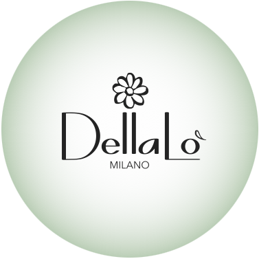 DellaLo' Rising Stars logo